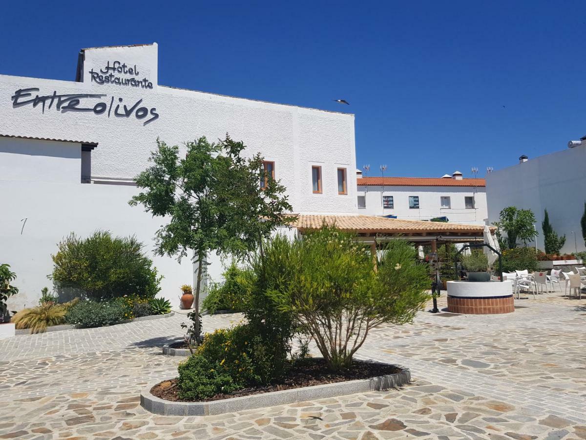 Hotel Entreolivos El Pedroso Exterior photo